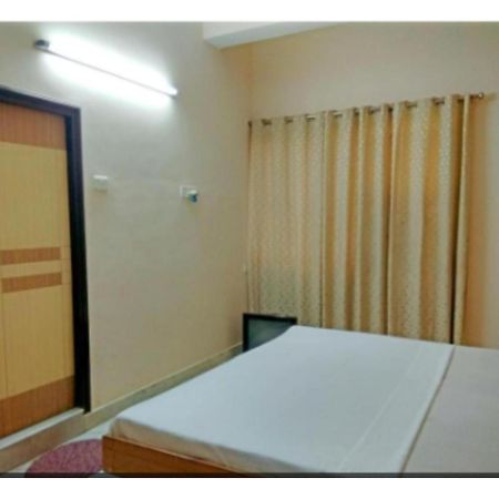 Hotel Basera Guest House, Saharanpur Exterior photo