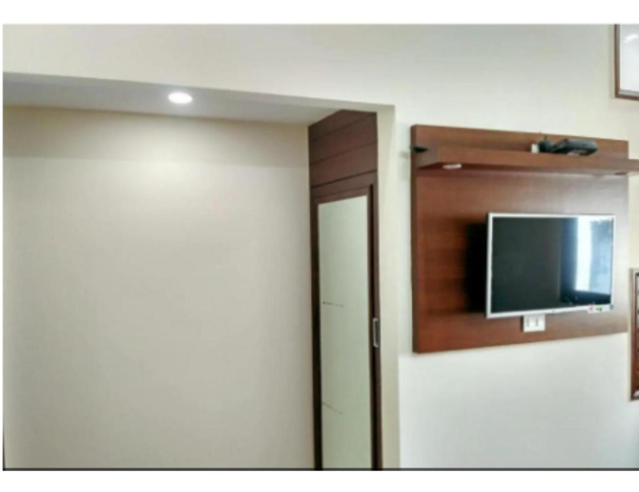 Hotel Basera Guest House, Saharanpur Exterior photo